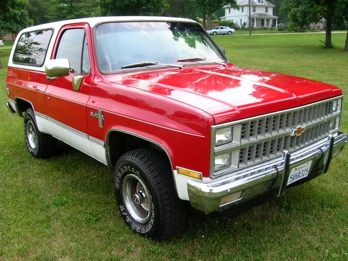 1982-k5-chevy-blazer-red-white-chevrolet-82